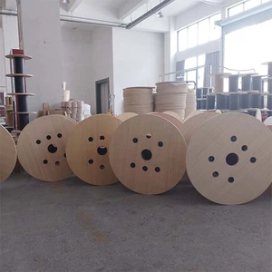 Plywood cable spool reel Plywood cable spool reel